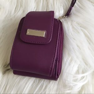 3/30🛍🆕 Buxton Accordion style crossbody small